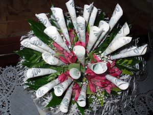 Wedding Budget: Money Bouquet