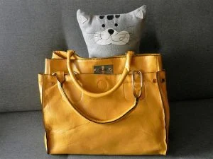Wedding Anniversary Meanings: Leather Gift Third Year Anniversary