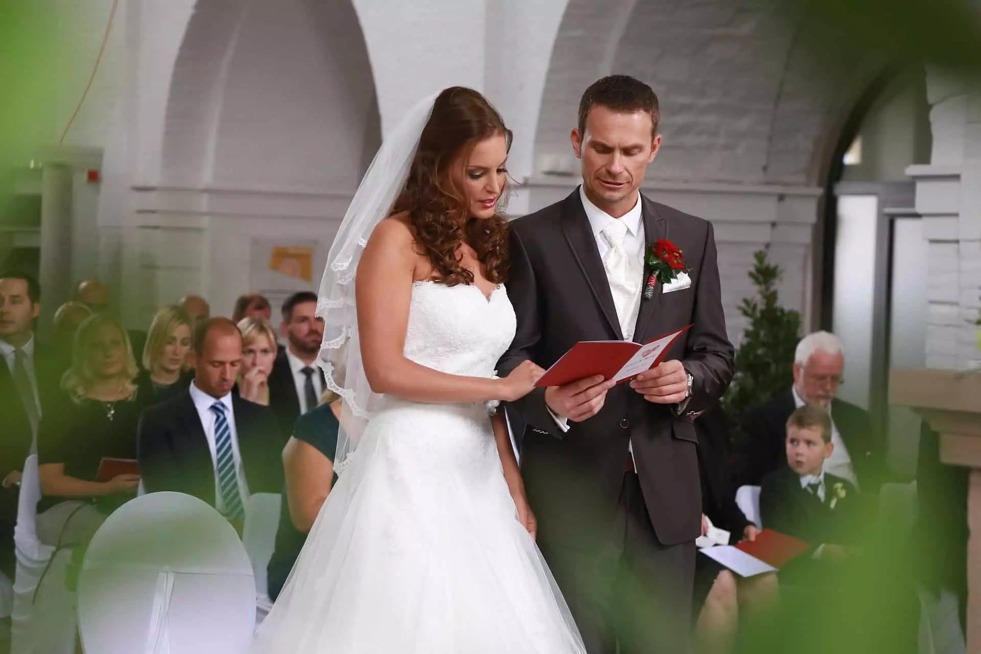 Wedding Date: Wedding Ceremony Church Couple getting married