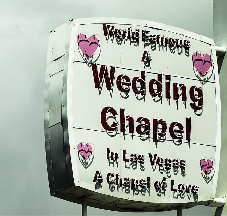 Elope: Wedding Chapel Vegas