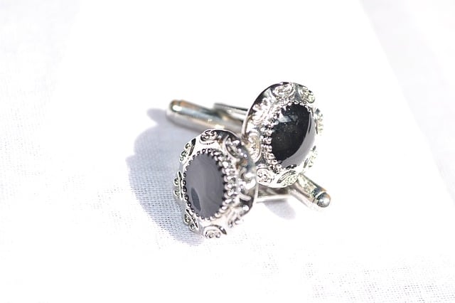 Wedding Gift Exchange Groom Gifts Cuff-links Silver and black onyx