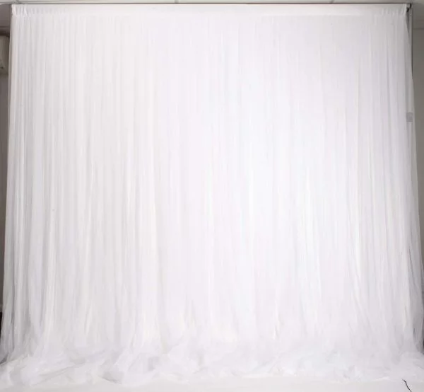 White Backdrop - Image 2