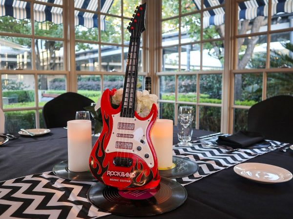 1950s Rock and Roll Music Centrepiece