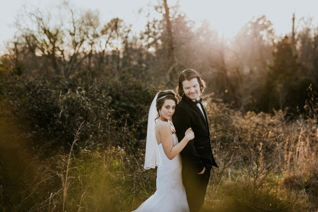 Winter Wedding Couple Photo WEdding Coordinator