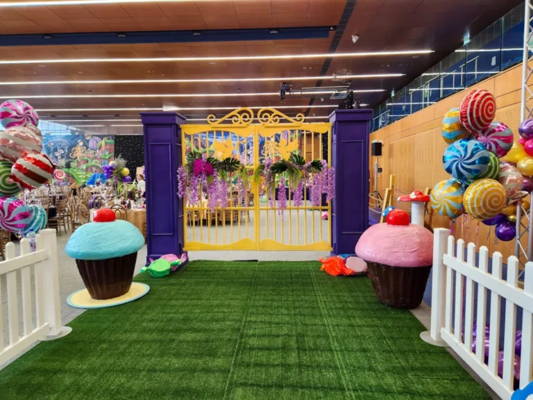 Willy Wonka Entry