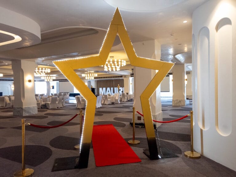 Mauri 2025 Sydney Dinner Hollywood Star Entry