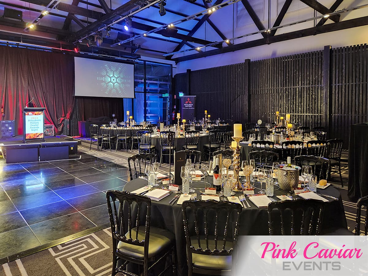 Doltone House Black and Gold Dinner Event