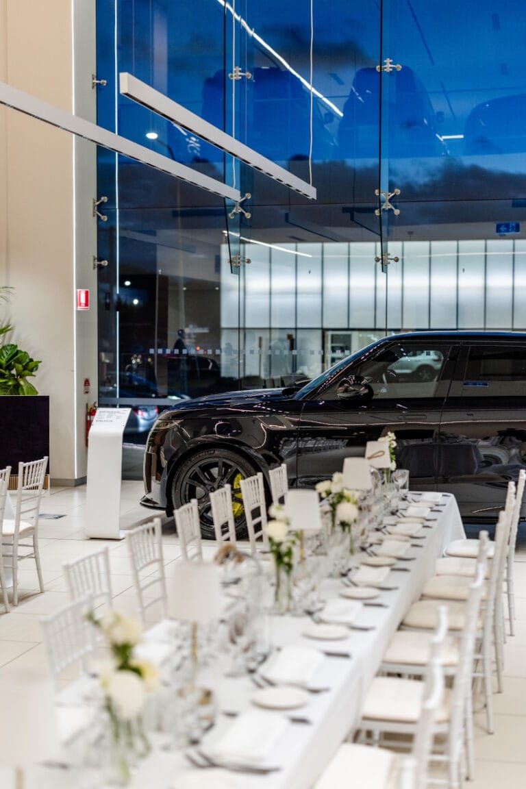 Land Rover Dinner Tablescape
