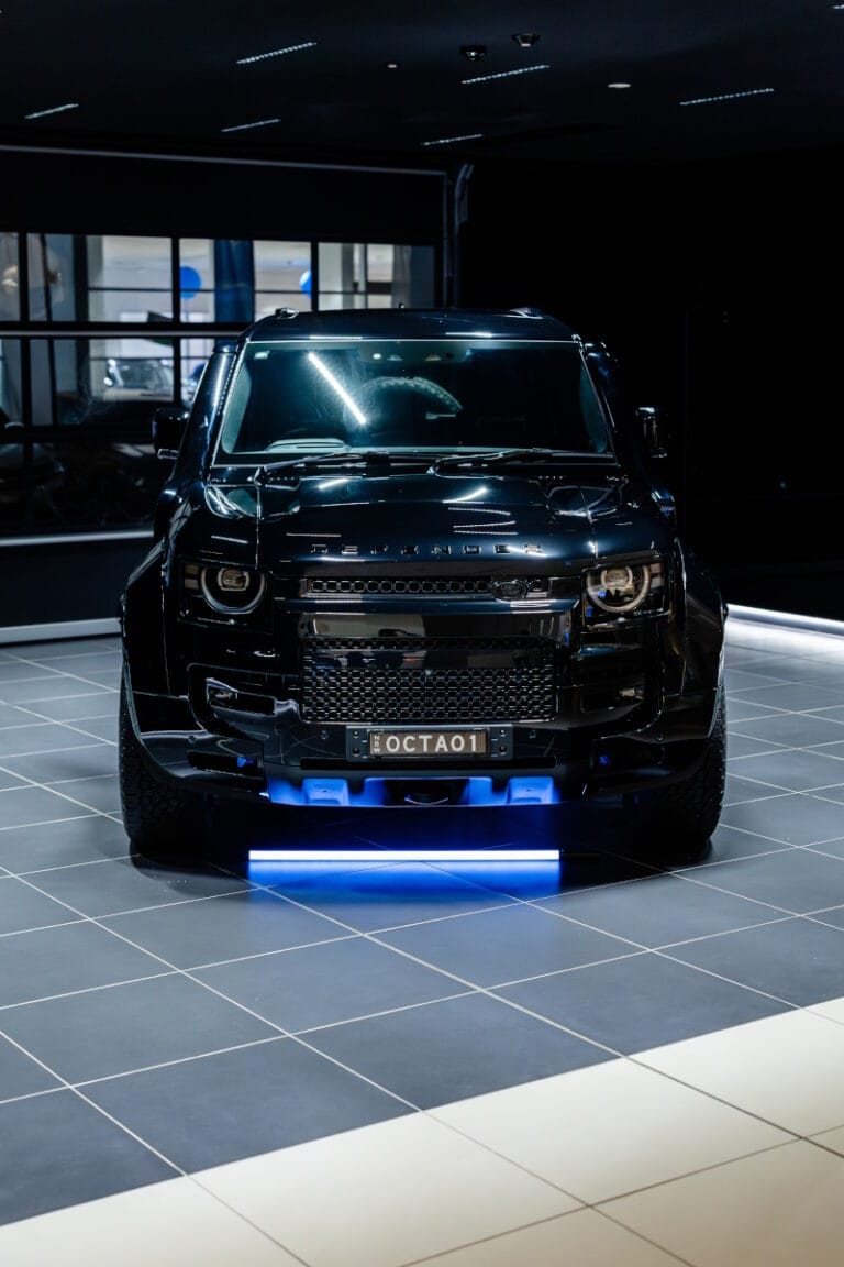 Land Rover Parramatta Car Display